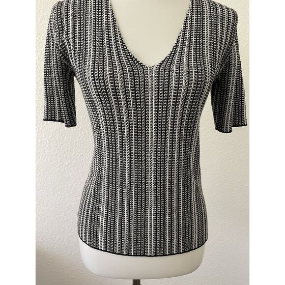 Theory Top Prosecco Ribbed V Neck Pullover Knit - Picture 4 of 11